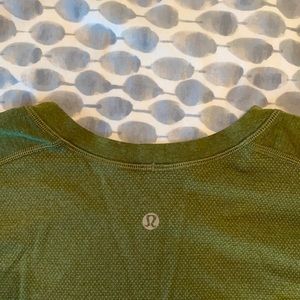 lululemon Metal Vent